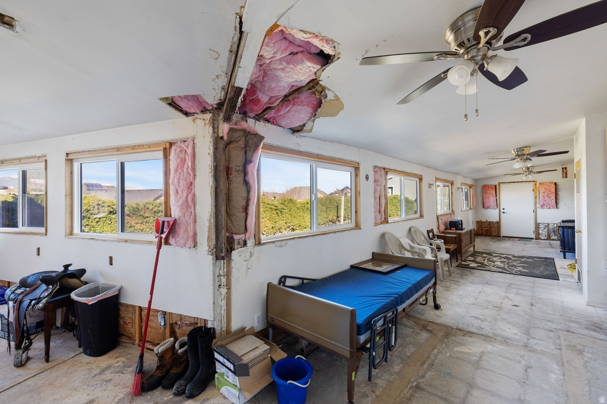 LUCAS RIDGE - Residential