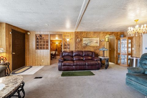 Tiny photo for 11010 S LUCAS LN, South Jordan, UT 84095 (MLS # 2141346)