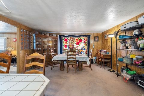 Tiny photo for 11010 S LUCAS LN, South Jordan, UT 84095 (MLS # 2141346)