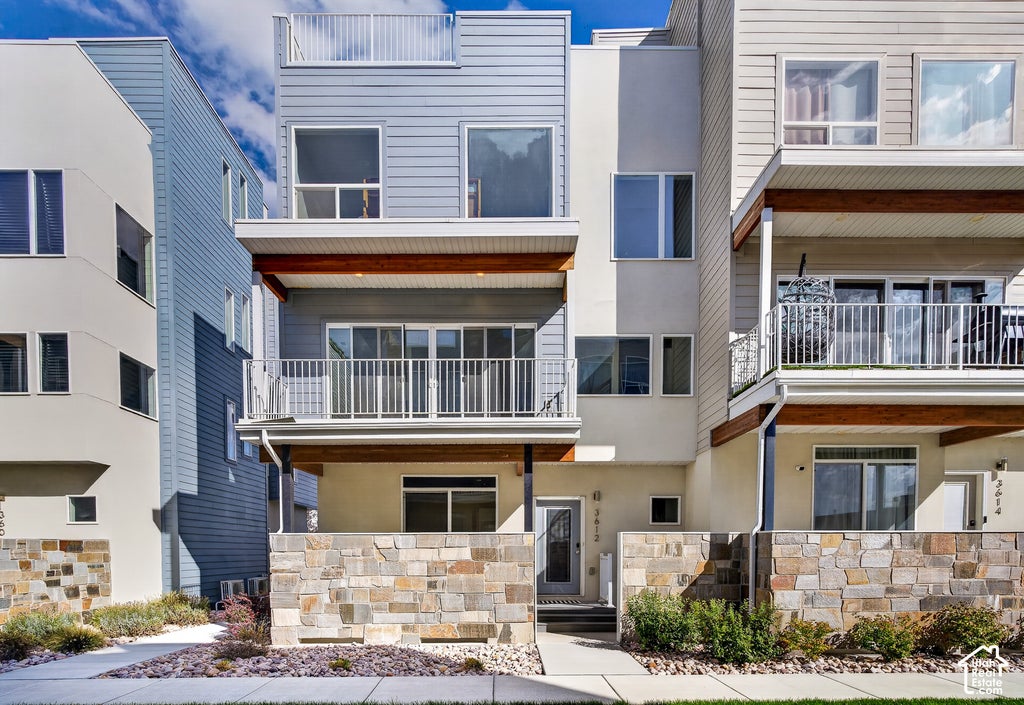 Photo of 3612 S ARGON DR, West Valley City, UT 84119 (MLS # 2188475)