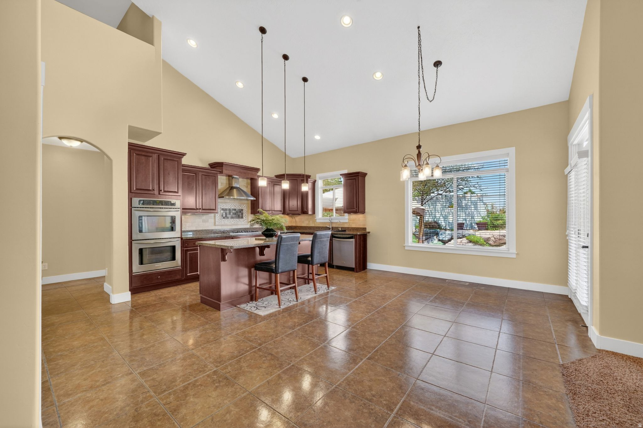 JUNIPER POINT - Residential