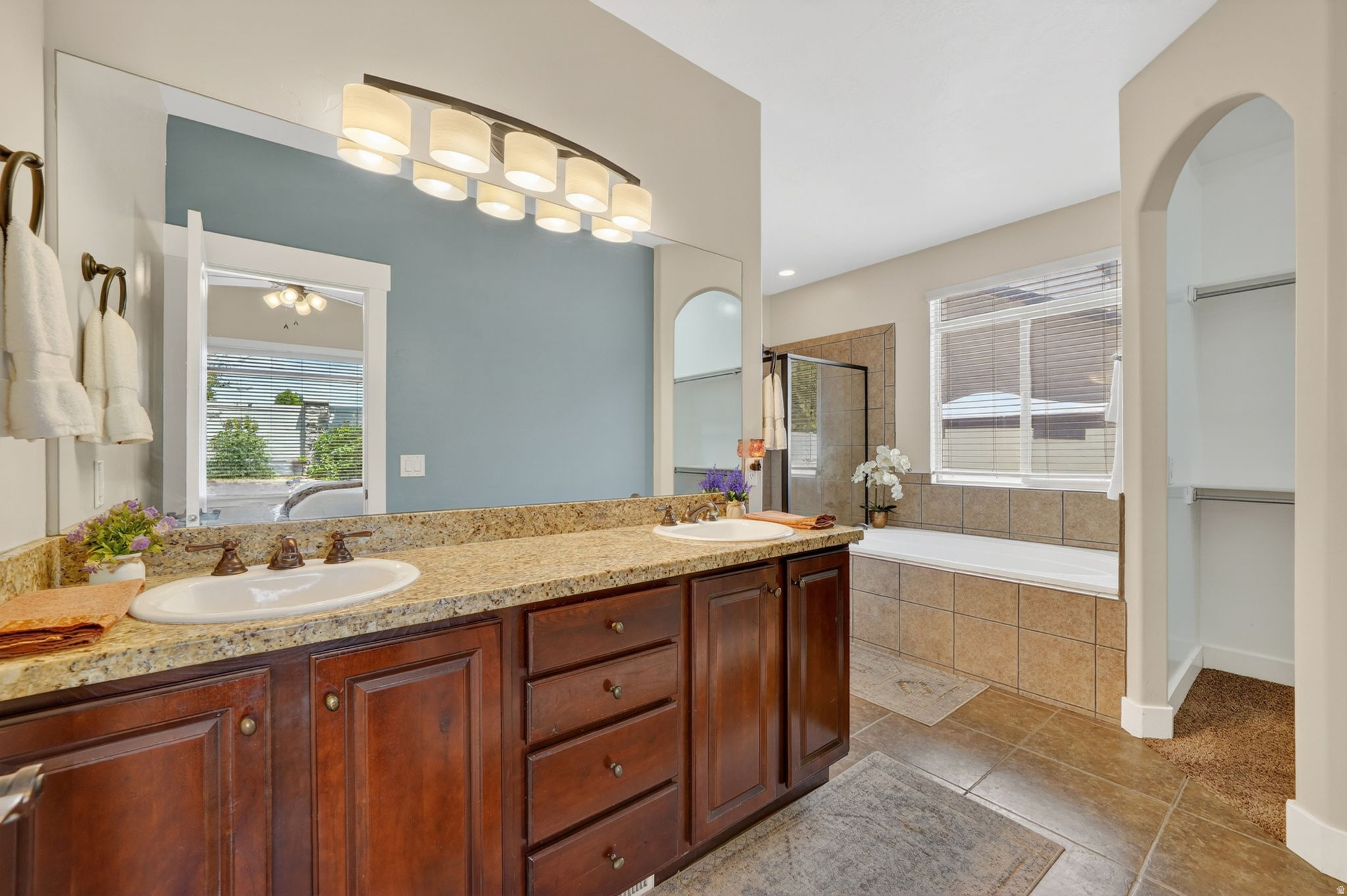 JUNIPER POINT - Residential
