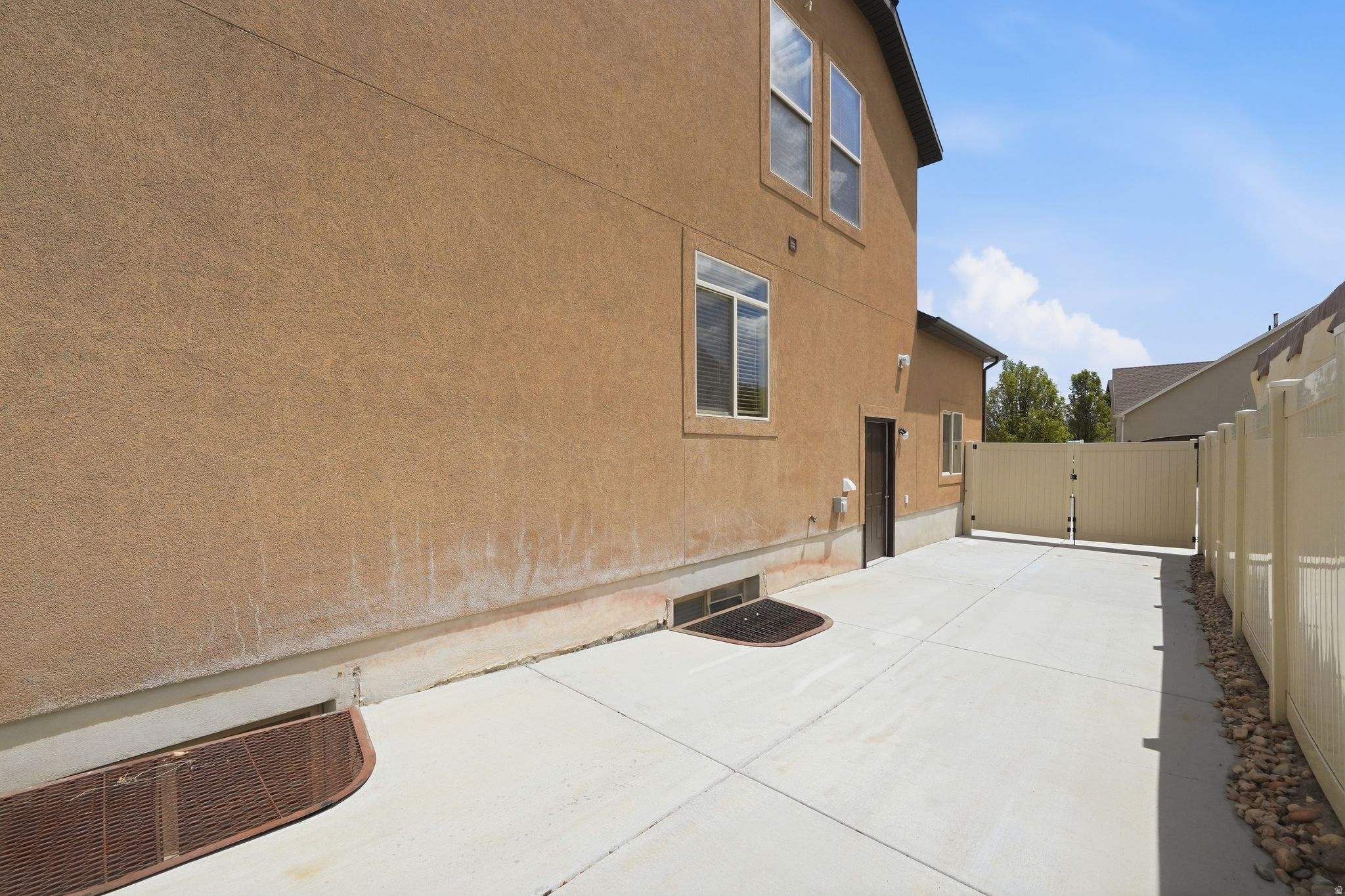 JUNIPER POINT - Residential