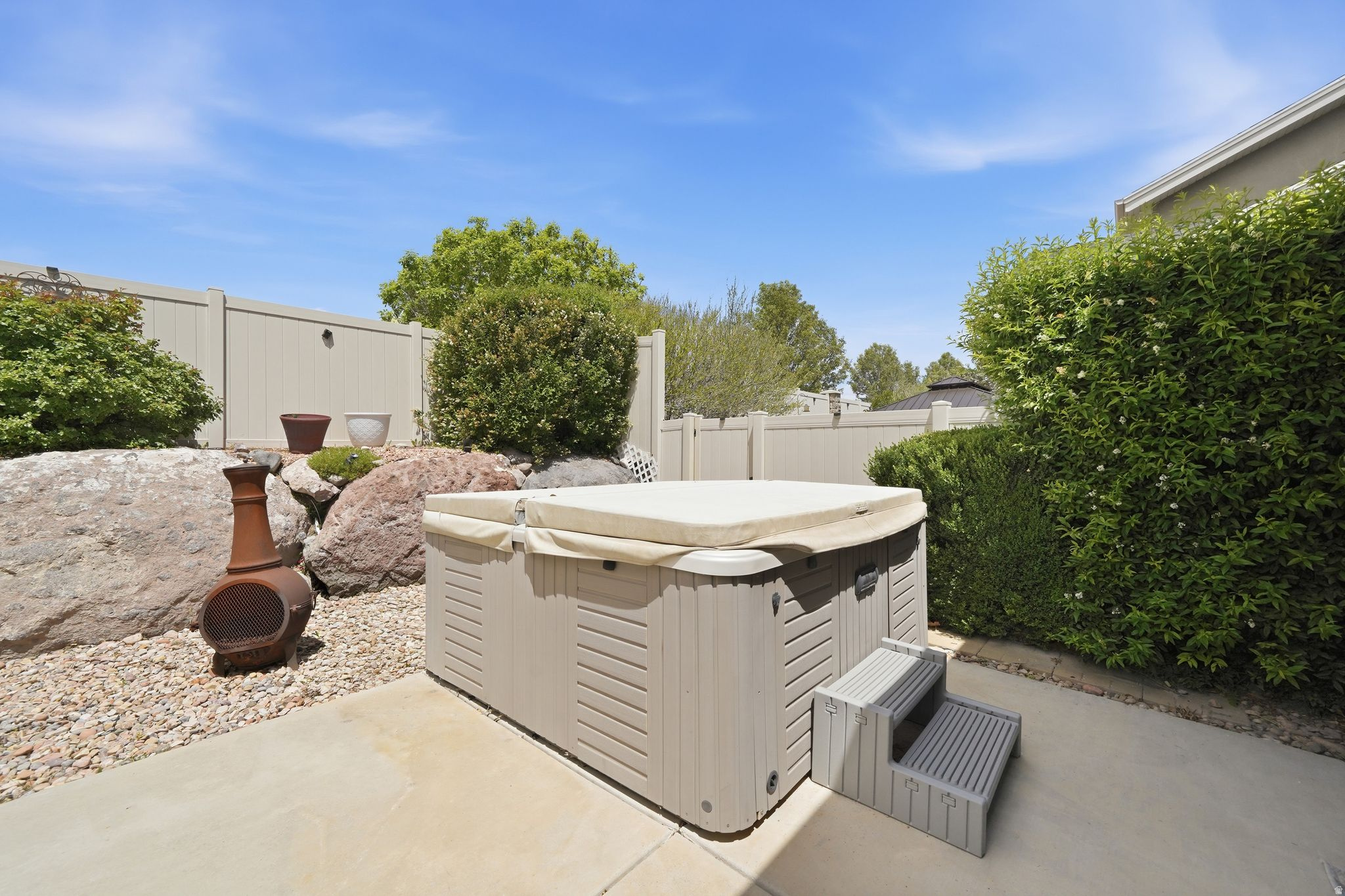 JUNIPER POINT - Residential