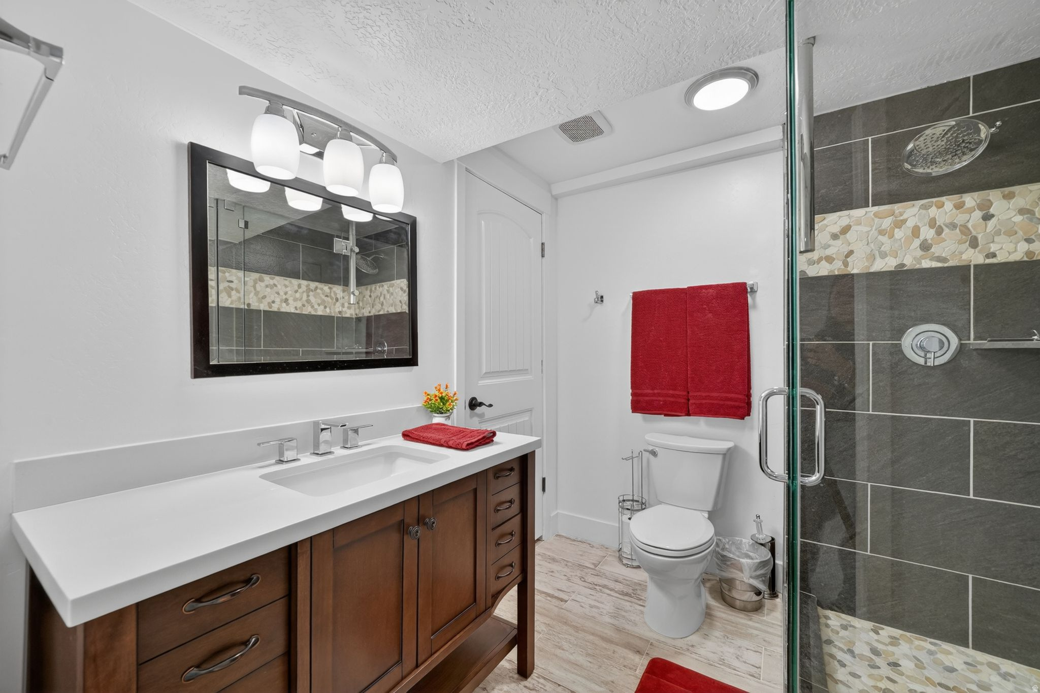 JUNIPER POINT - Residential