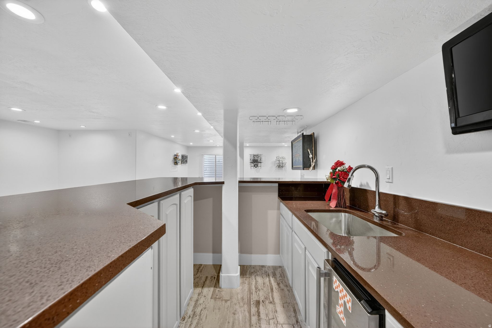 JUNIPER POINT - Residential