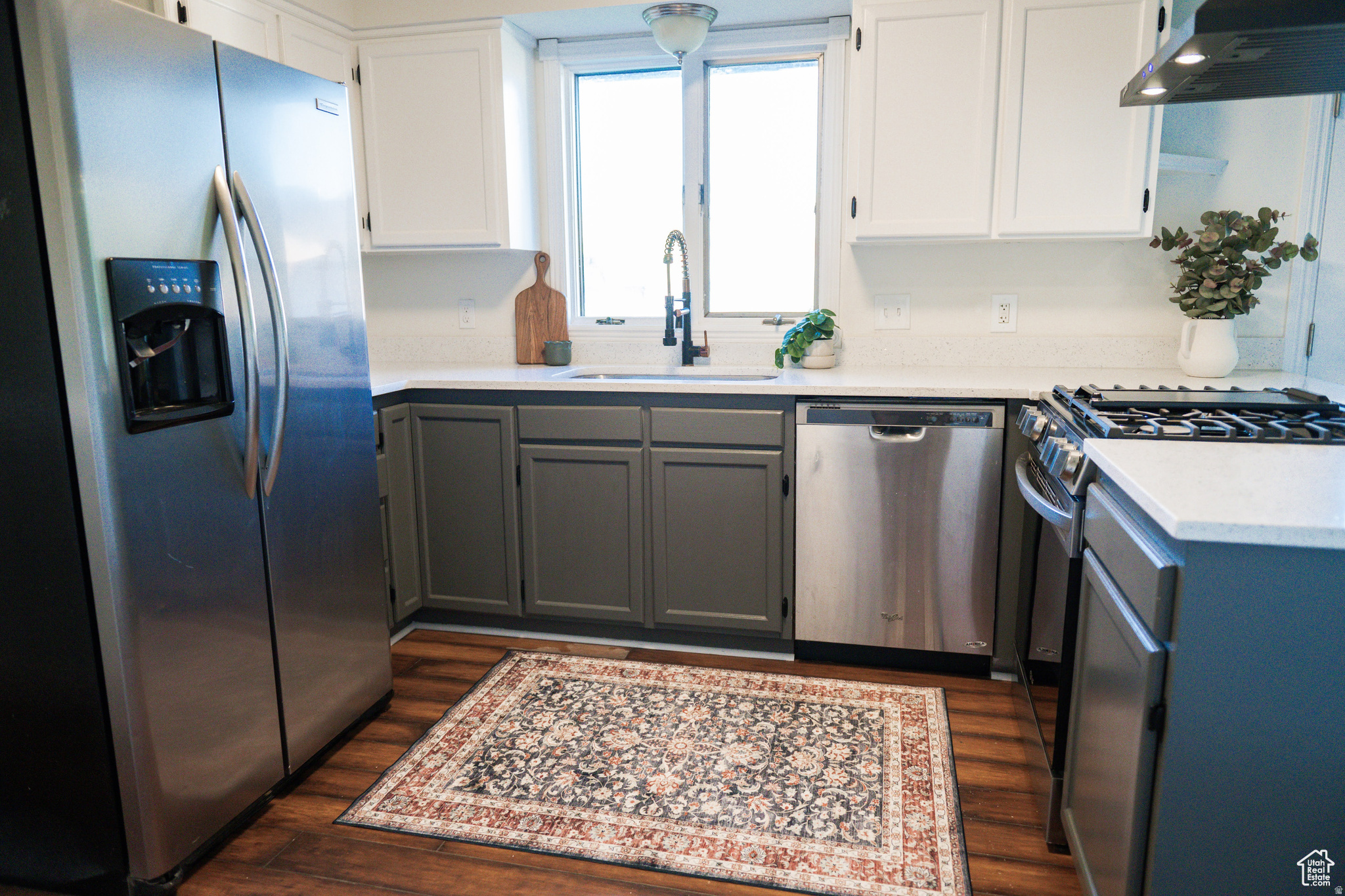 HOLMGREN - Residential