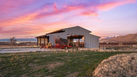 Tiny photo for Santaquin, UT 84655 (MLS # 2144792)