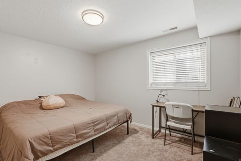 Tiny photo for 962 S VALLEY VIEW DR E, Fruit Heights, UT 84037 (MLS # 2154796)