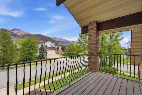 Tiny photo for 962 S VALLEY VIEW DR E, Fruit Heights, UT 84037 (MLS # 2154796)