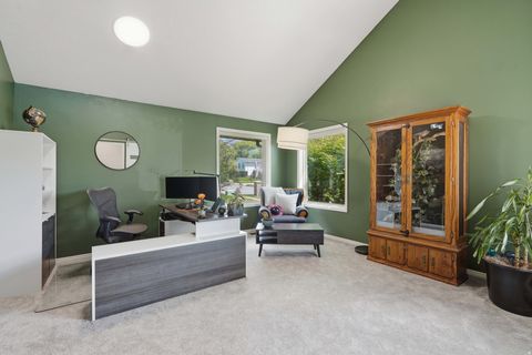 Tiny photo for 962 S VALLEY VIEW DR E, Fruit Heights, UT 84037 (MLS # 2154796)