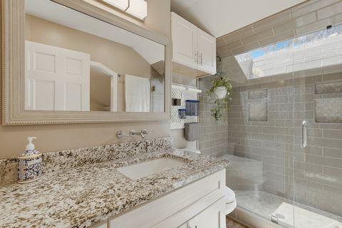 Tiny photo for 962 S VALLEY VIEW DR E, Fruit Heights, UT 84037 (MLS # 2154796)