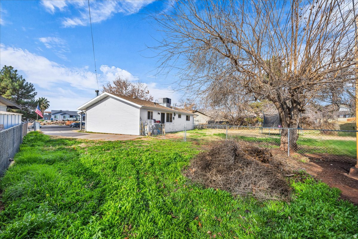 WARM SPRINGS - Residential