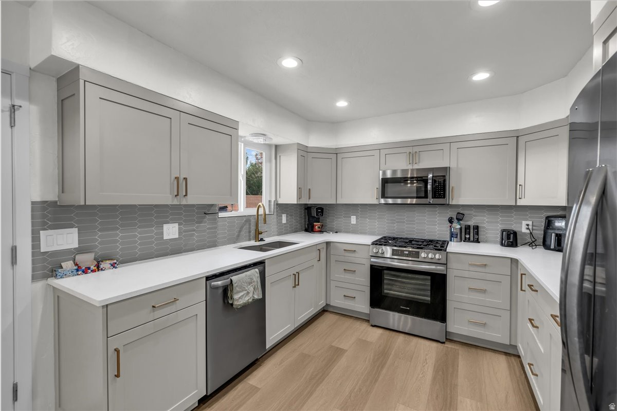 WARM SPRINGS - Residential