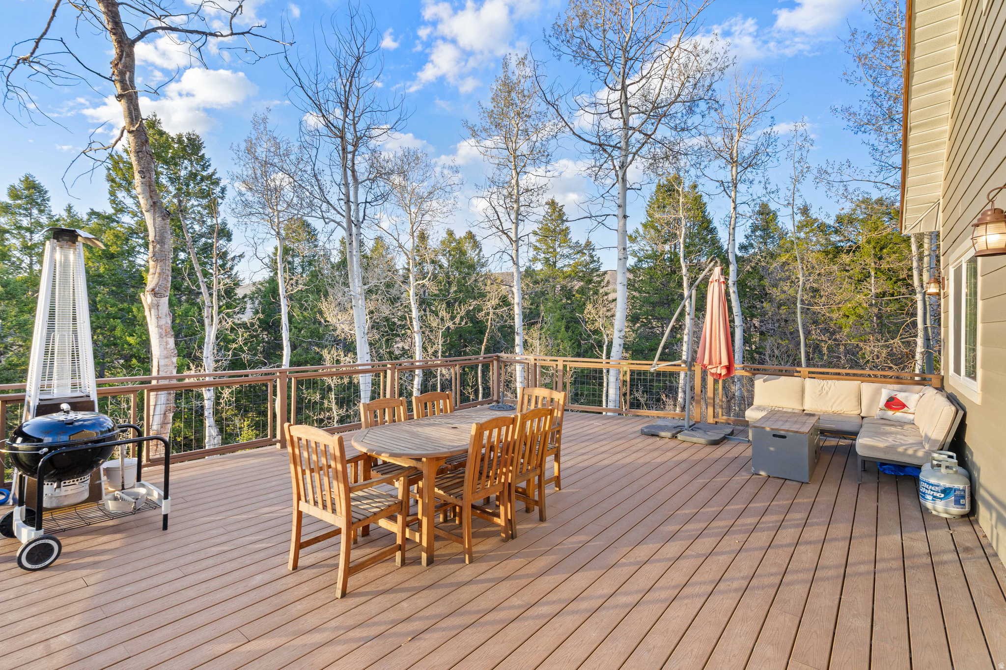 TIMBER LAKES - Residential