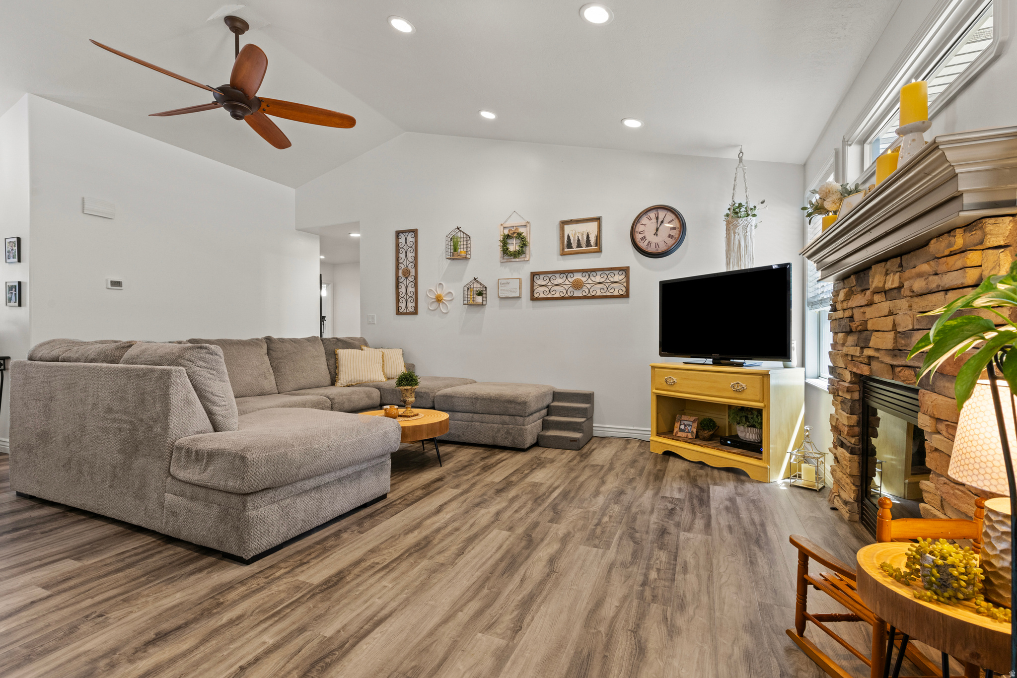 RIVER GLEN SUBDIVISION - Residential