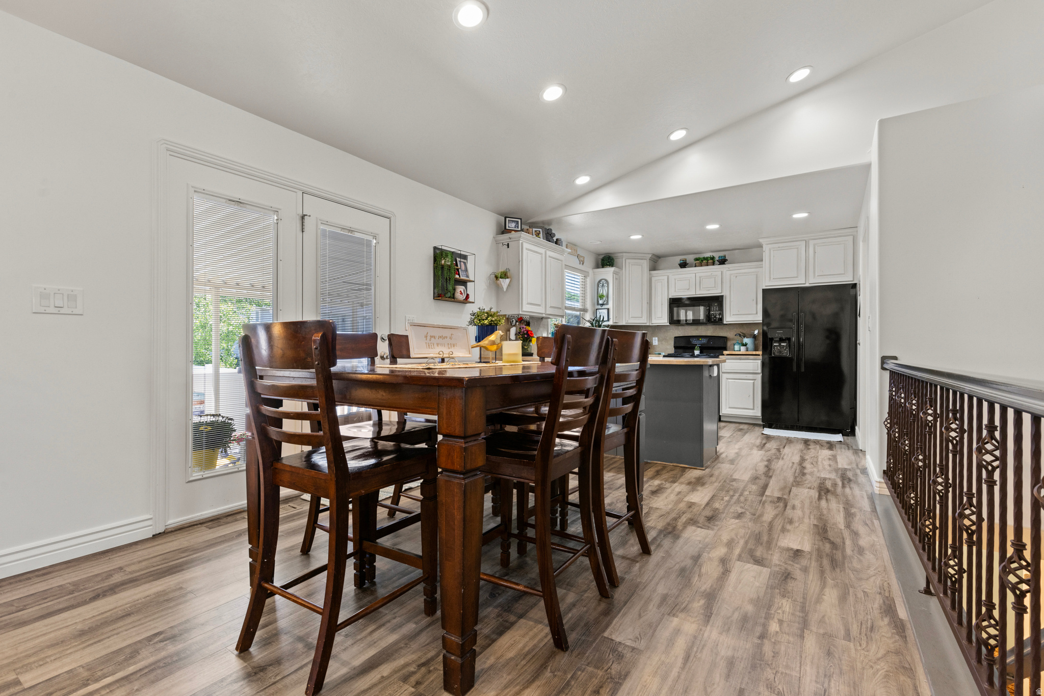 RIVER GLEN SUBDIVISION - Residential
