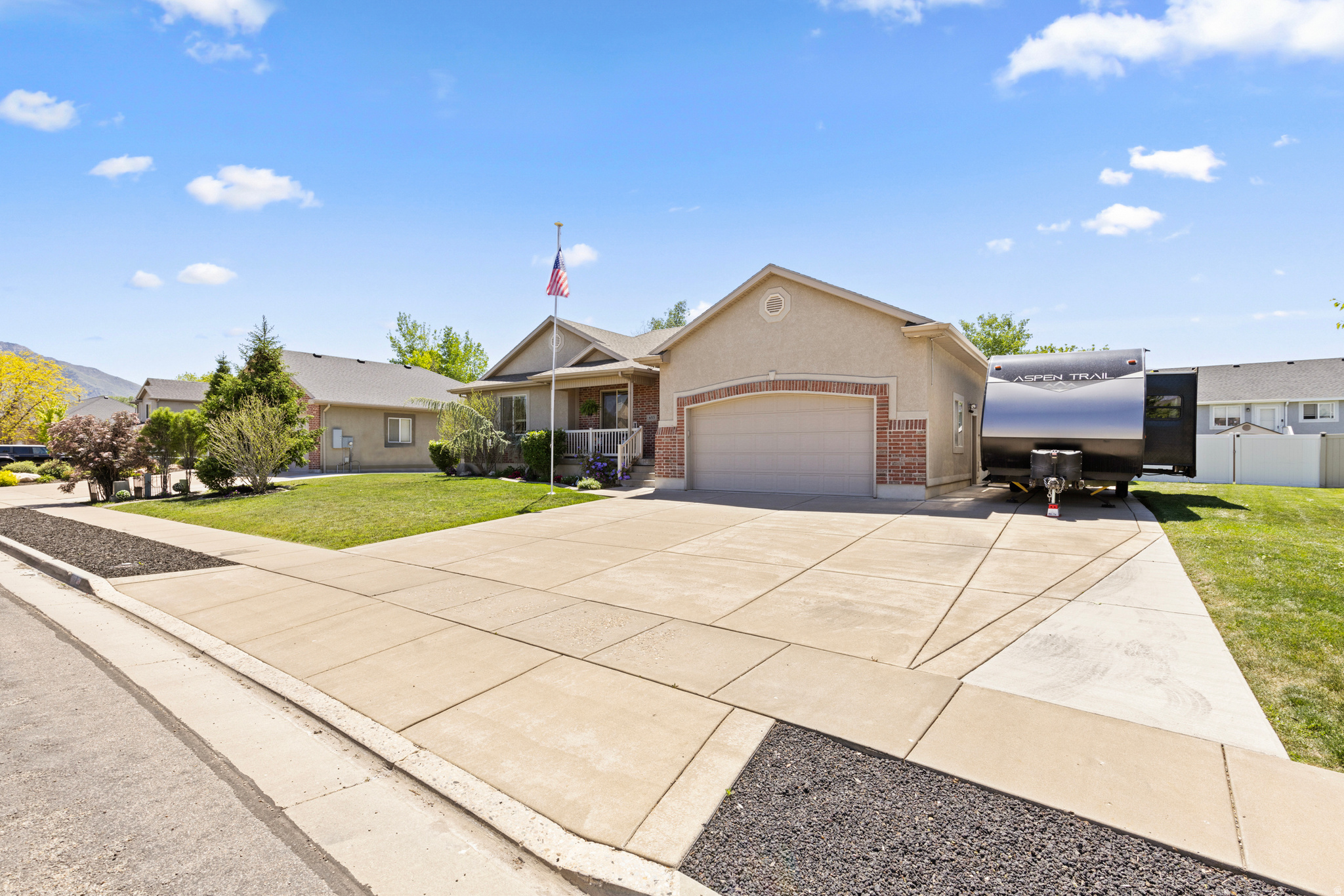 RIVER GLEN SUBDIVISION - Residential