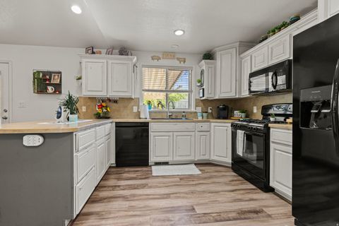 Tiny photo for 653 W 3550 S, Riverdale, UT 84405 (MLS # 2158656)