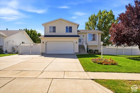 Photo of 2089 W 1570 N, Clinton, UT 84015 (MLS # 2188691)