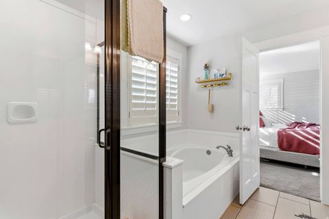 Tiny photo for 141 W GAILEY LN, Kaysville, UT 84037 (MLS # 2139199)