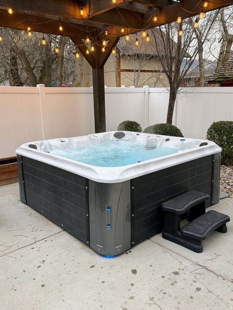 Tiny photo for 141 W GAILEY LN, Kaysville, UT 84037 (MLS # 2139199)