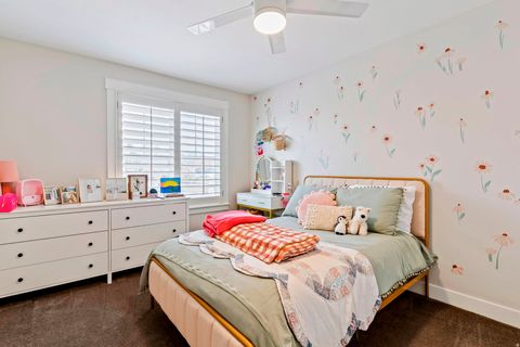 Tiny photo for 141 W GAILEY LN, Kaysville, UT 84037 (MLS # 2139199)