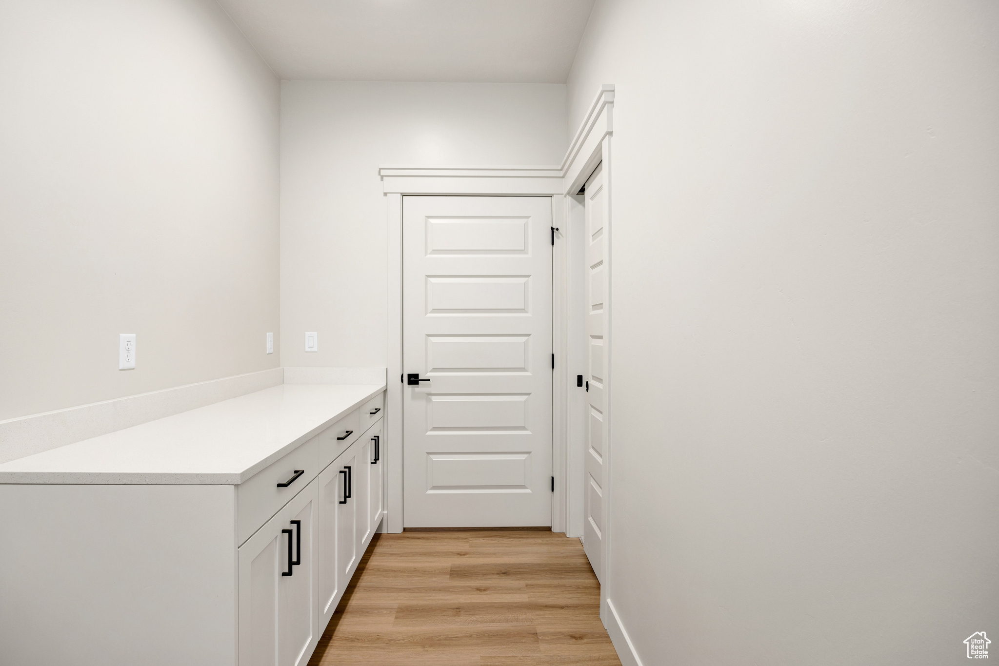 FOOTHILL LOFTS - Residential