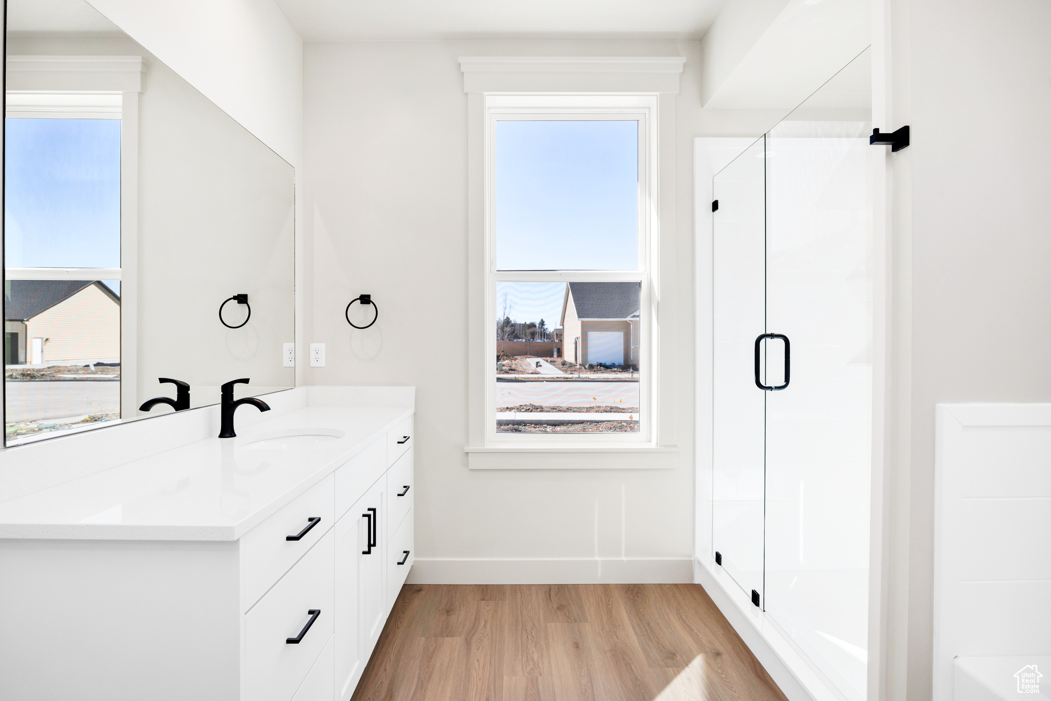 FOOTHILL LOFTS - Residential