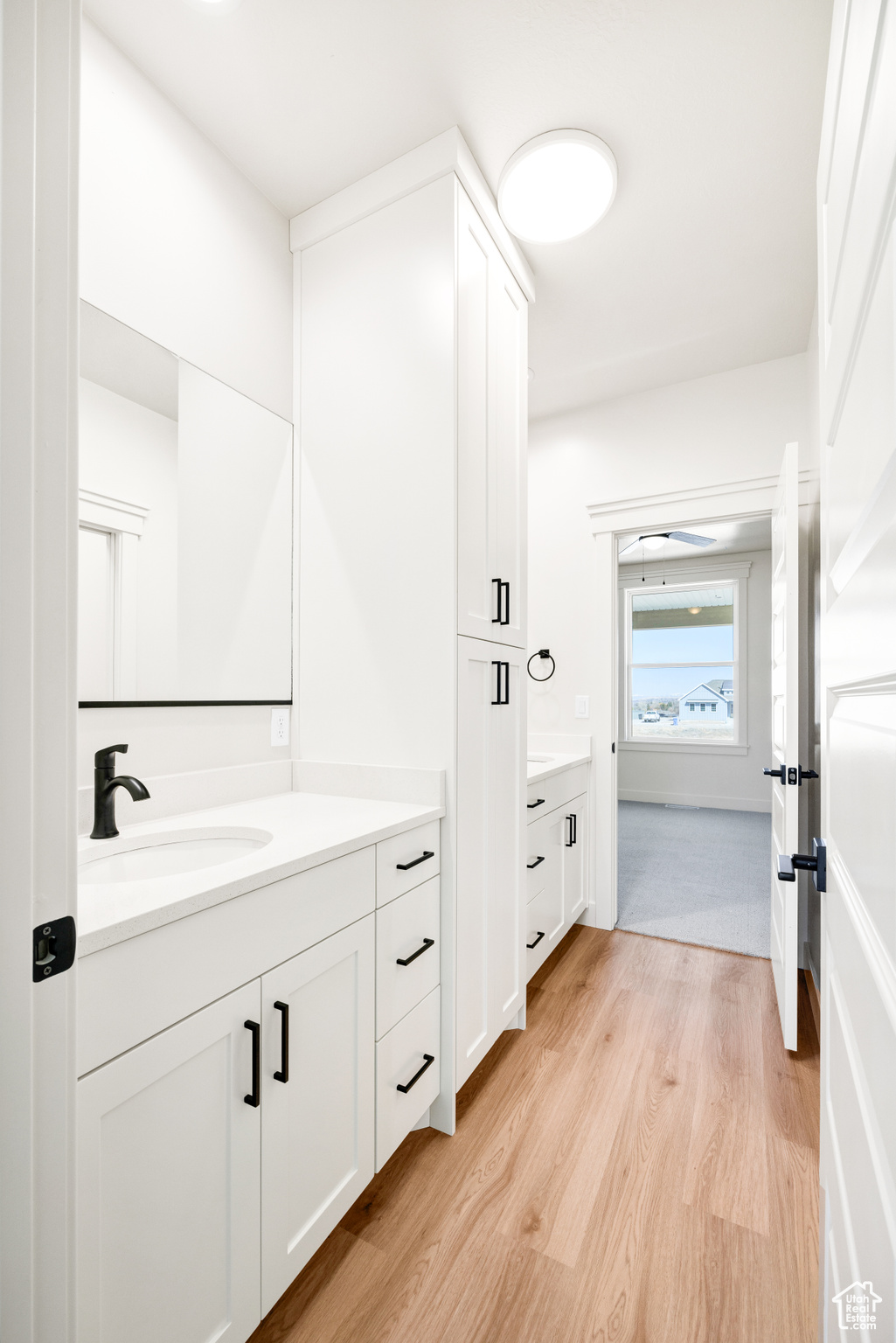 FOOTHILL LOFTS - Residential