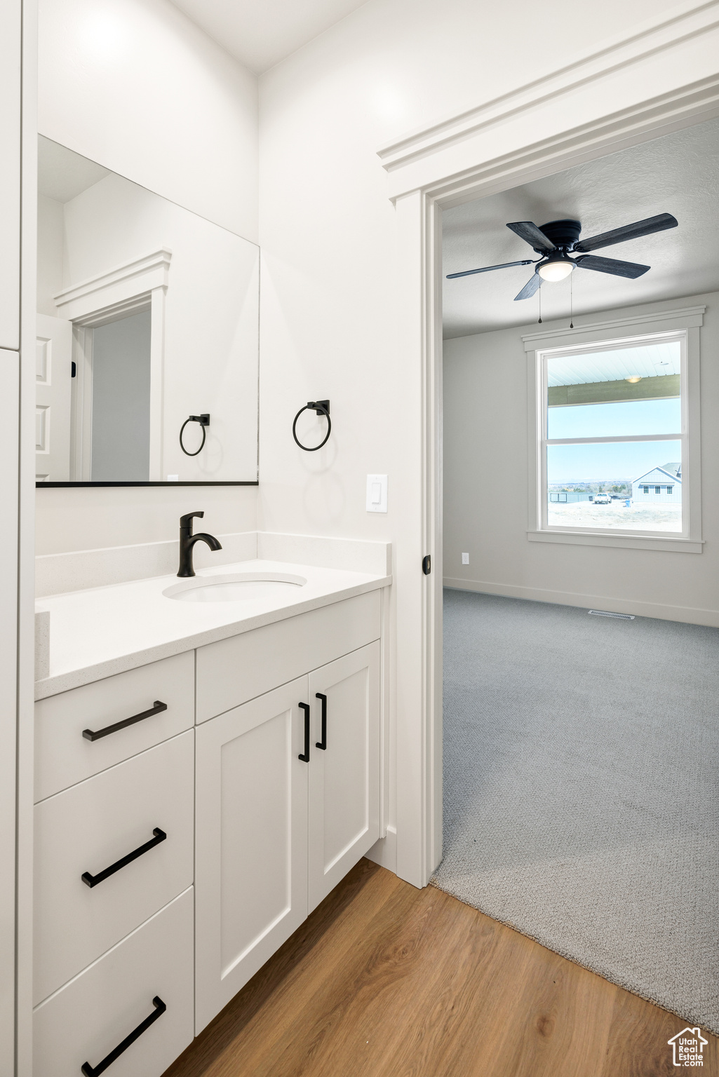 FOOTHILL LOFTS - Residential