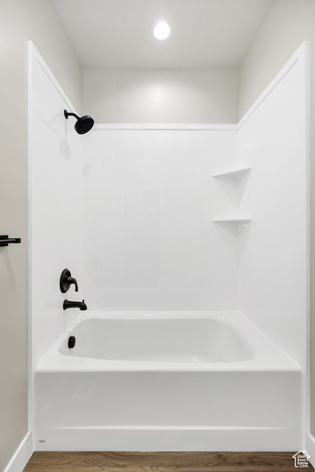 FOOTHILL LOFTS - Residential