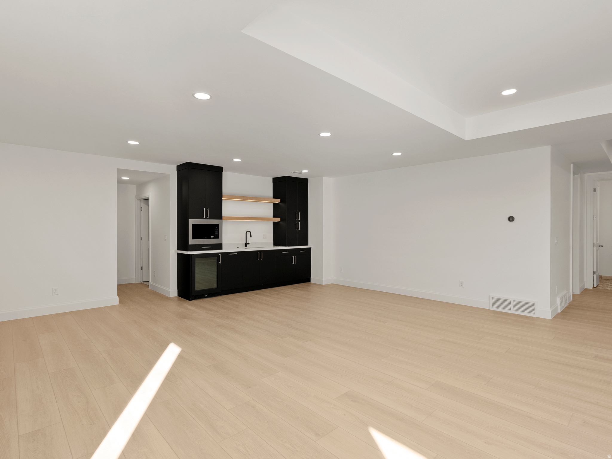 VIKING COURT - Residential