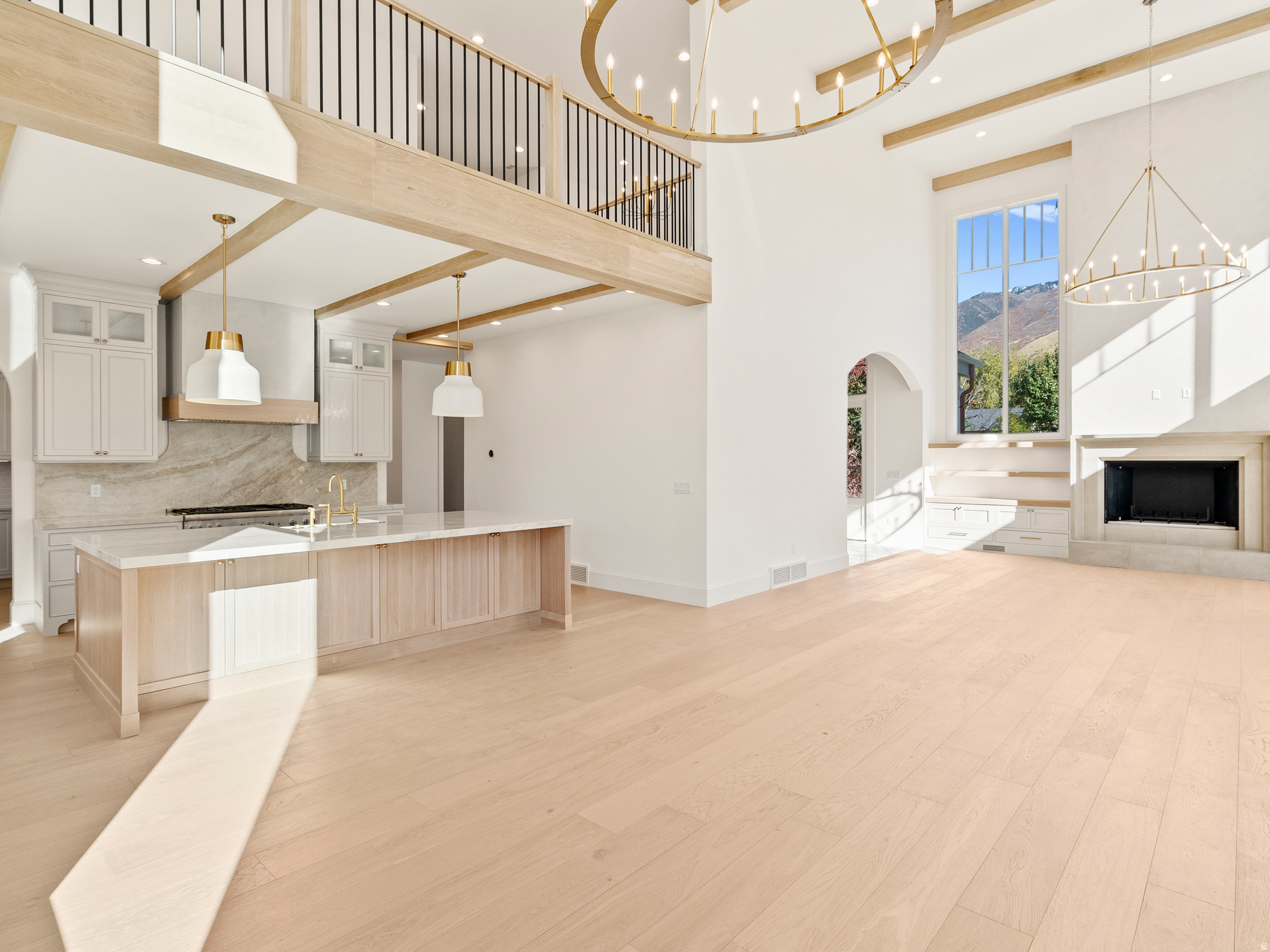 VIKING COURT - Residential