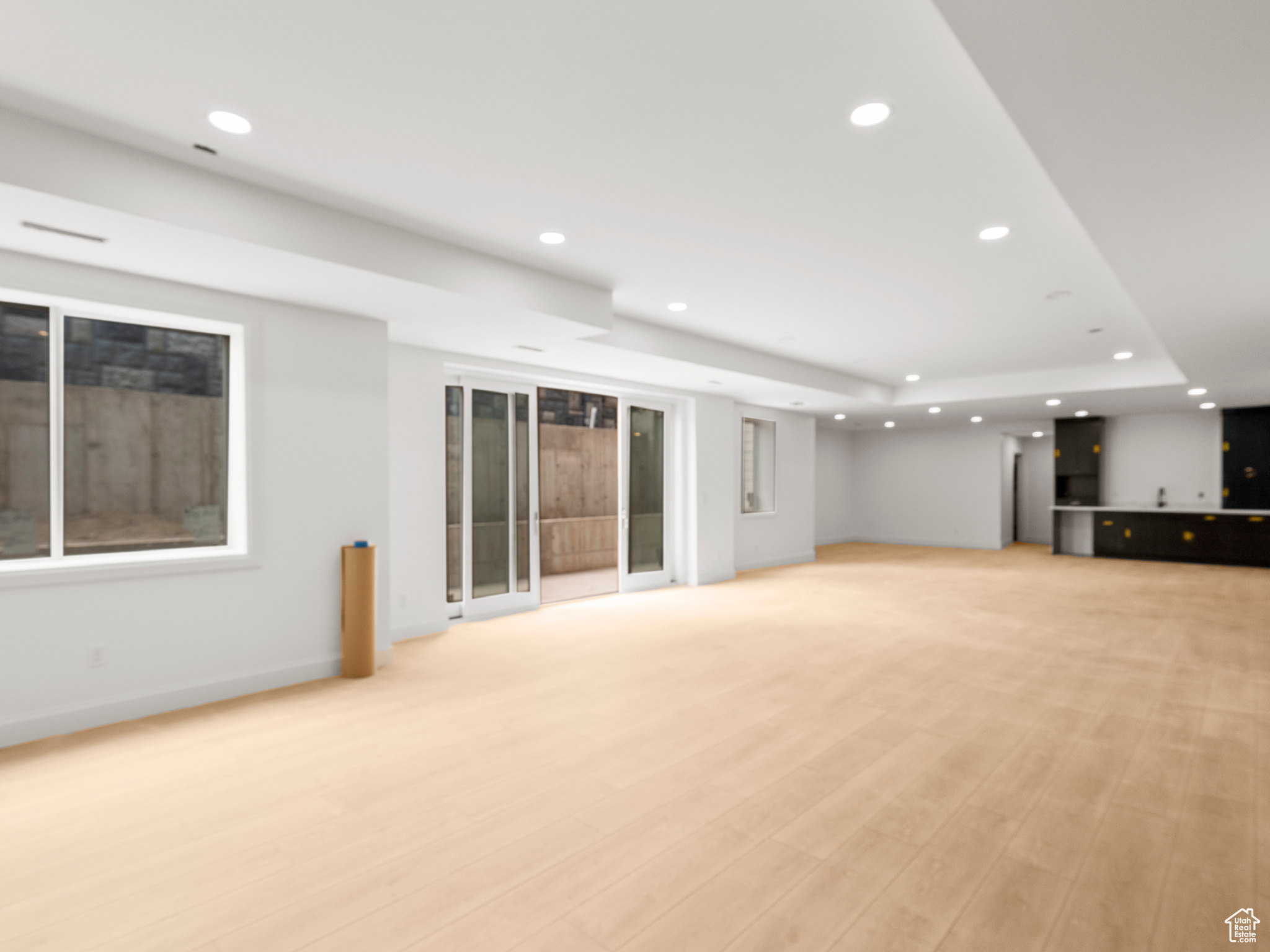 VIKING COURT - Residential
