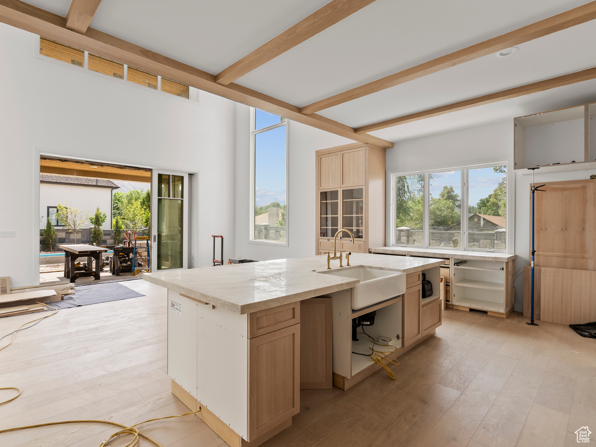 VIKING COURT - Residential