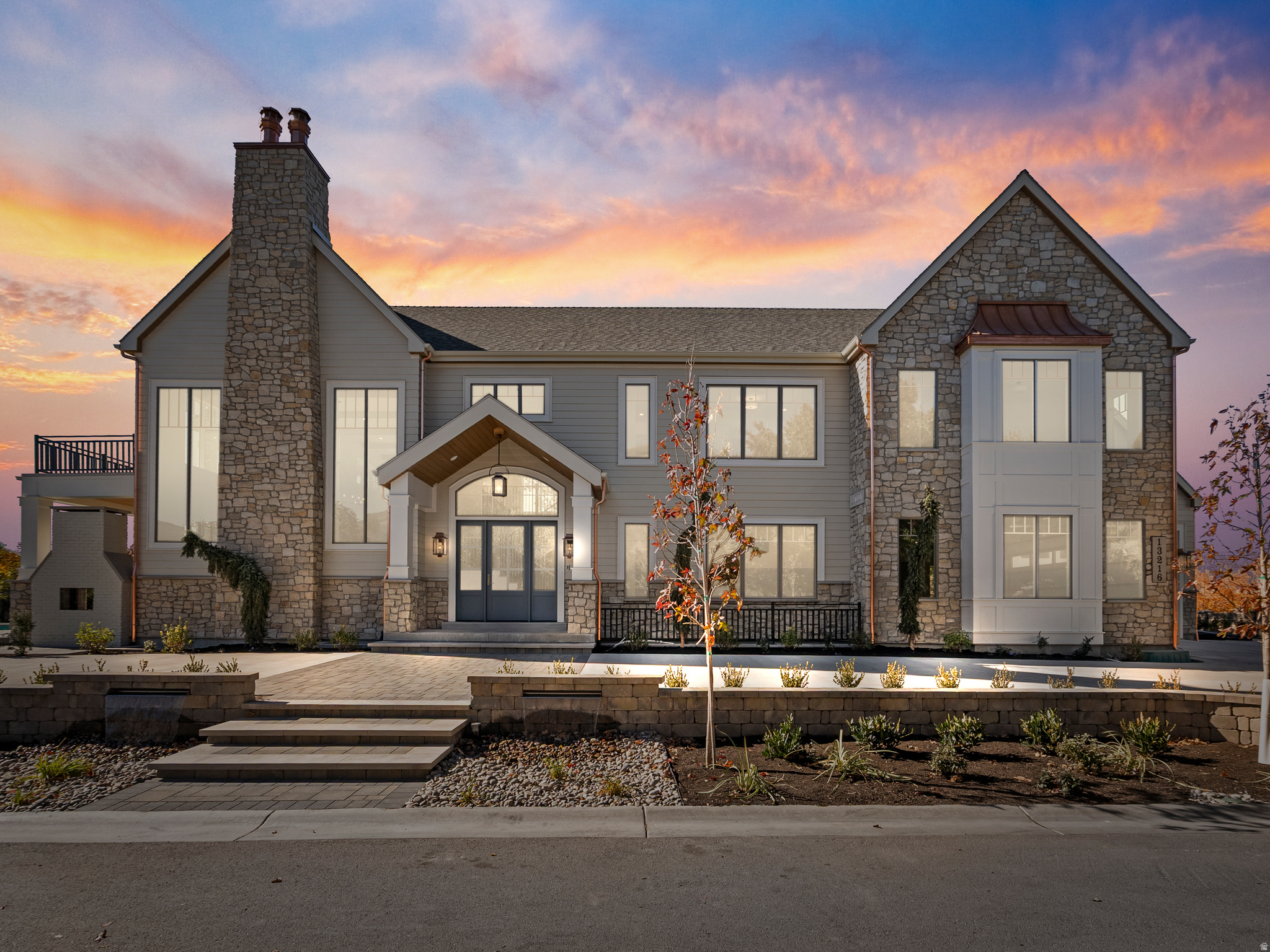 VIKING COURT - Residential