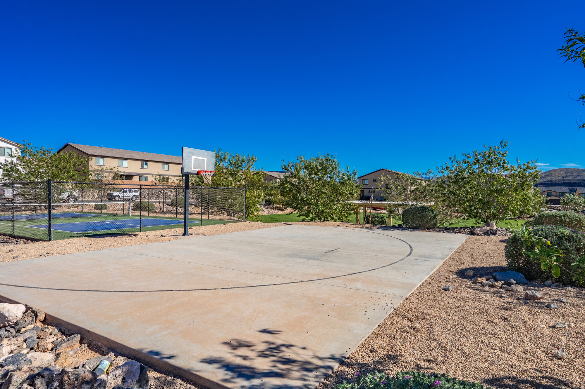 HURRICANE HEIGHTS TOWNHOMES - Residential