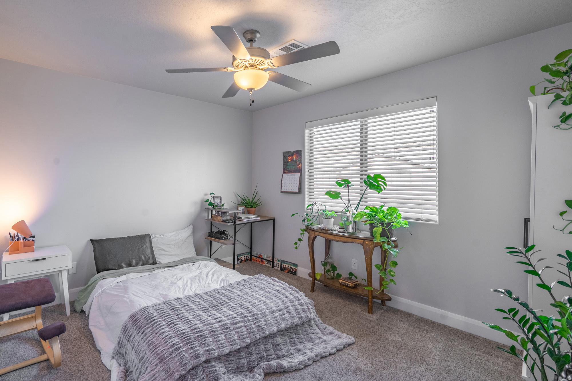 HURRICANE HEIGHTS TOWNHOMES - Residential