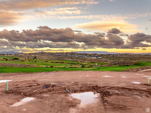 Tiny photo for 1702 N GOLDEN BEAR WAY #106, Washington, UT 84780 (MLS # 2119532)