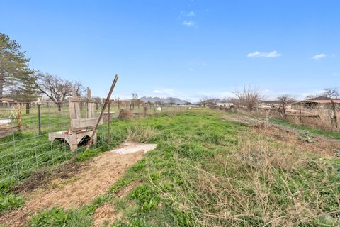 Tiny photo for 1198 N 3000 W, Clinton, UT 84015 (MLS # 2145850)