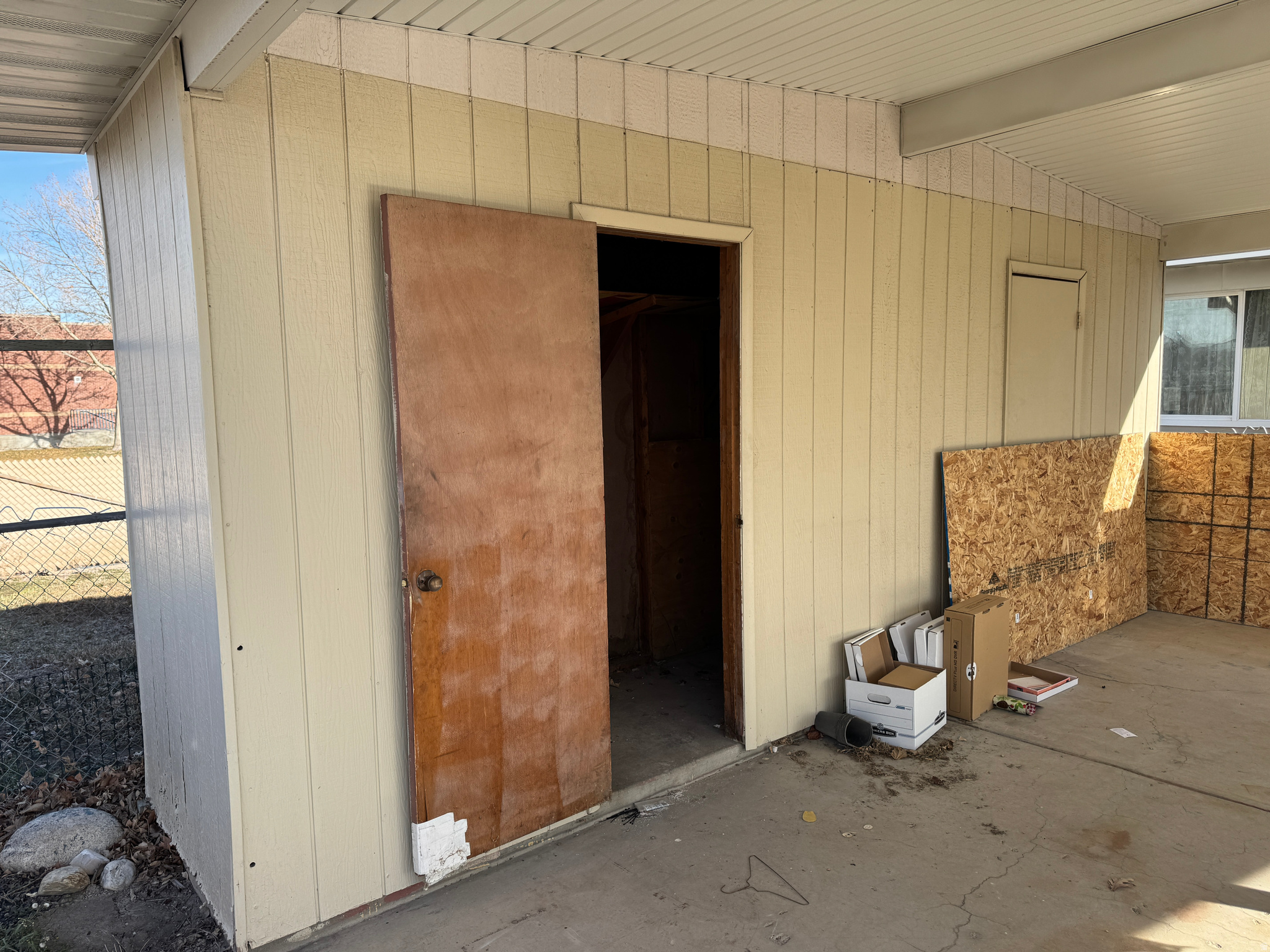 COUNTRY SQUIRE ESTATES - Residential