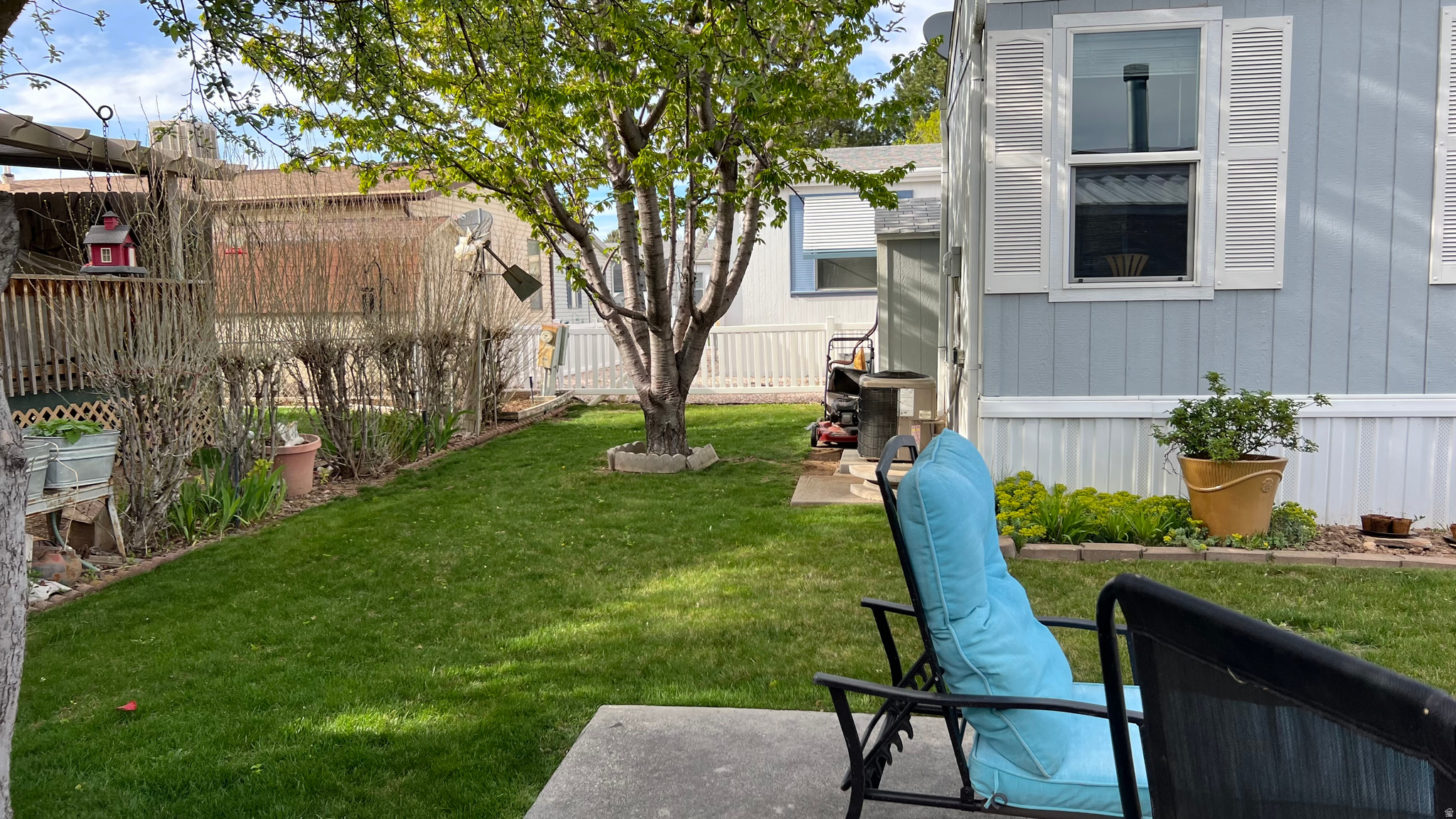 WESTWOOD VILLAGE PARK - Residential