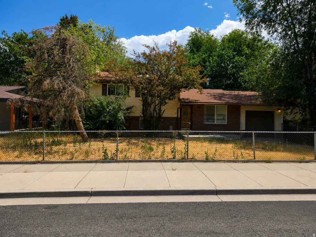 Photo of 4605 S TROJAN DR, West Valley City, UT 84120 (MLS # 2175850)
