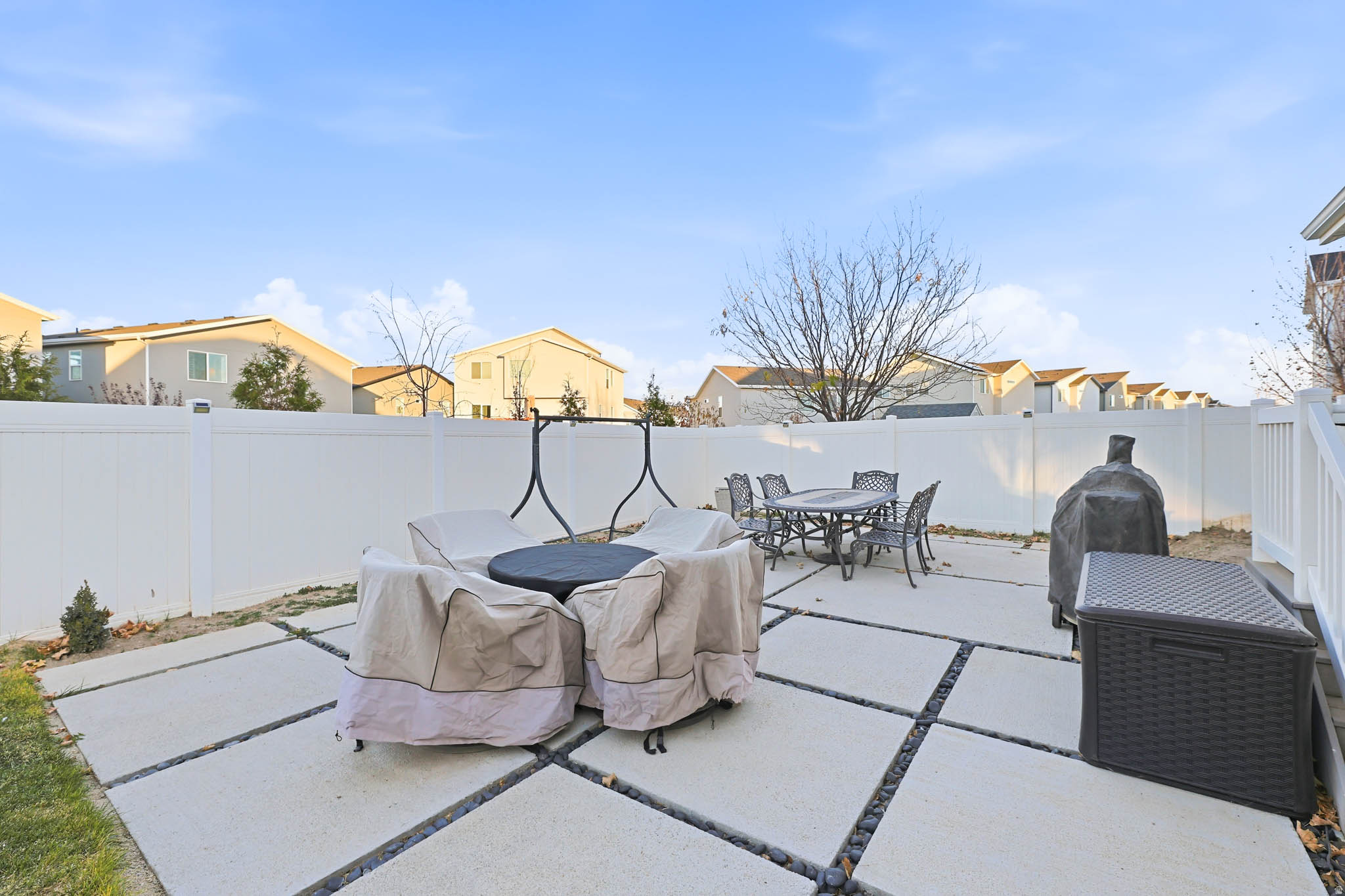 HERRIMAN TOWNE CENTER PL E - Residential