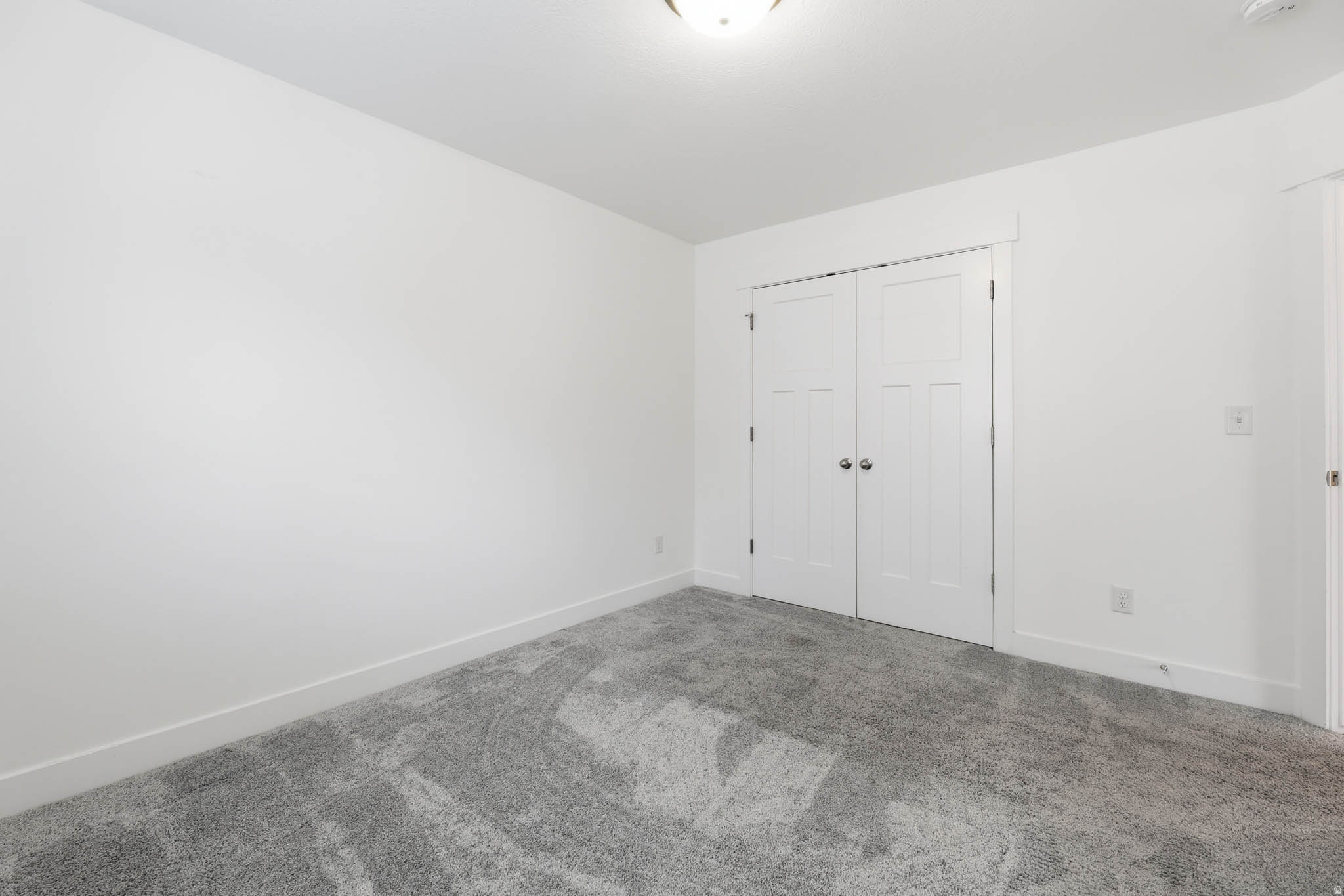 HERRIMAN TOWNE CENTER PL E - Residential