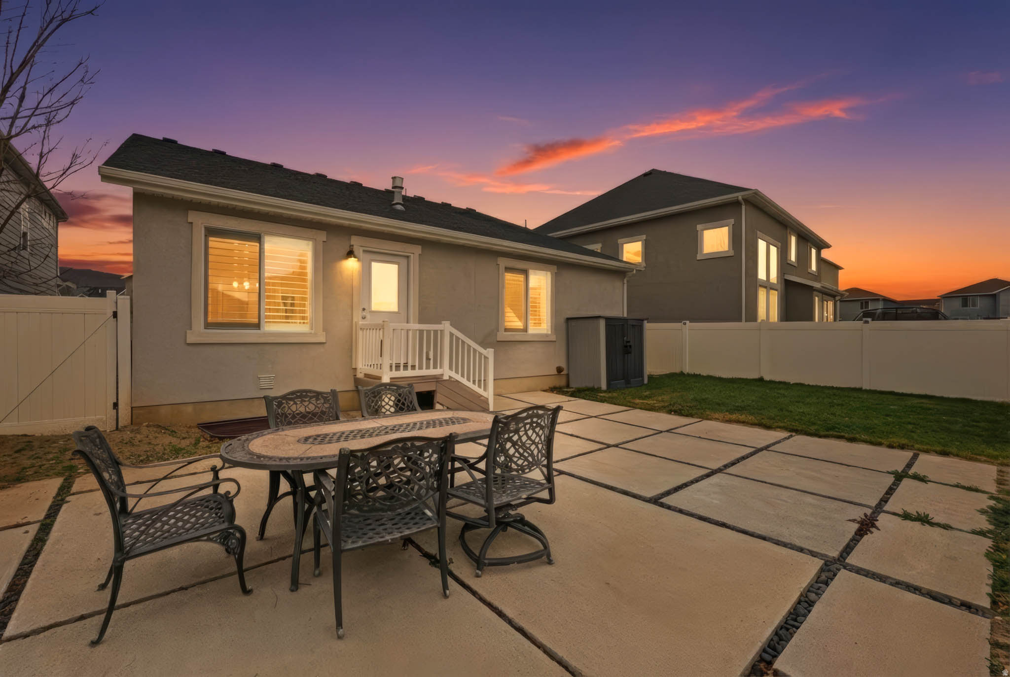 HERRIMAN TOWNE CENTER PL E - Residential