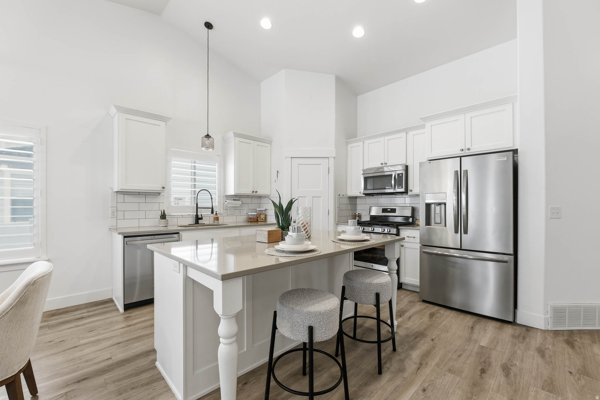 HERRIMAN TOWNE CENTER PL E - Residential