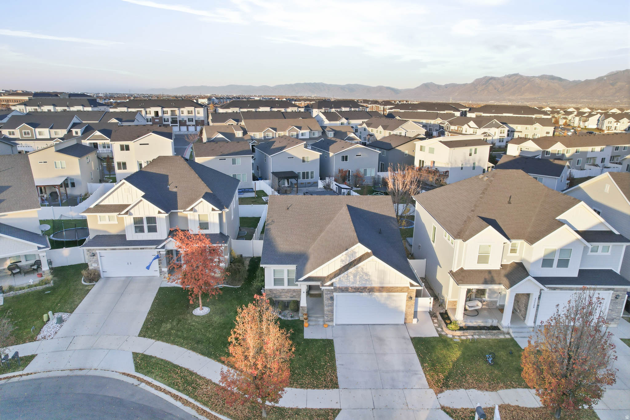 HERRIMAN TOWNE CENTER PL E - Residential