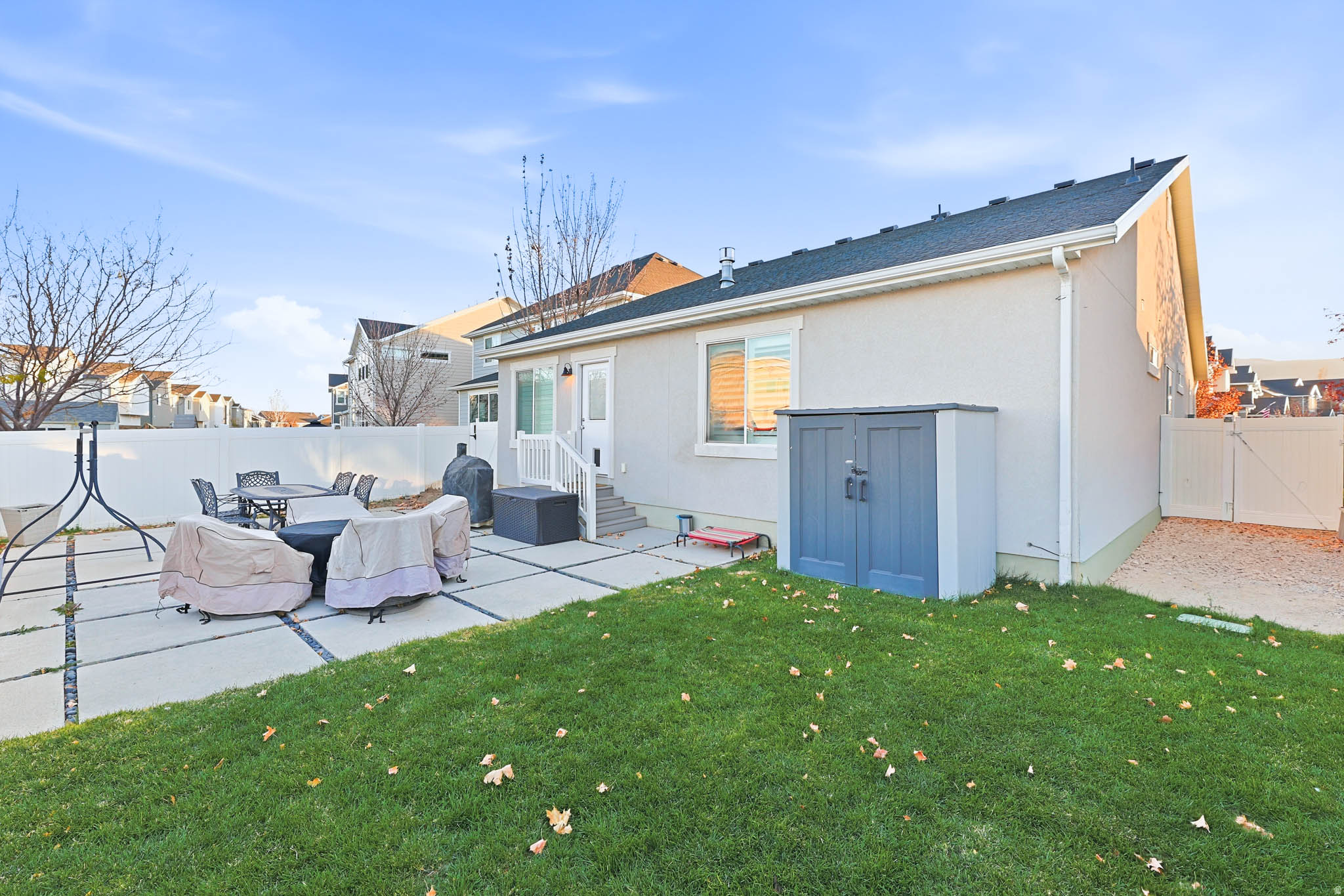 HERRIMAN TOWNE CENTER PL E - Residential